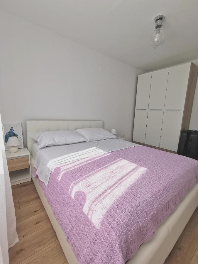 Ulike I Pini Lägenhet Pula Exteriör bild