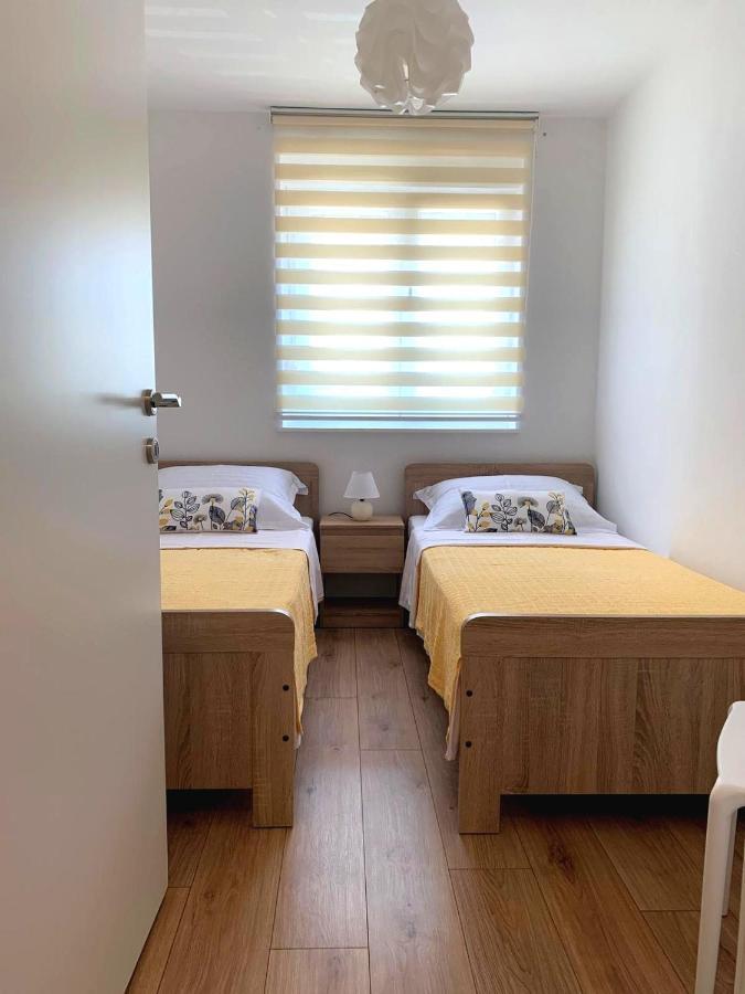 Ulike I Pini Lägenhet Pula Exteriör bild